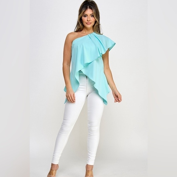 Emerald Green One Shoulder Top - Picture 2 of 5